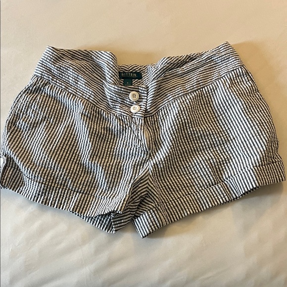 Bitten by Sarah Jessica Parker Pants - Bitten by Sarah Jessica Parker Striped Shorts - Black and White